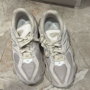 New balance shoes 9060